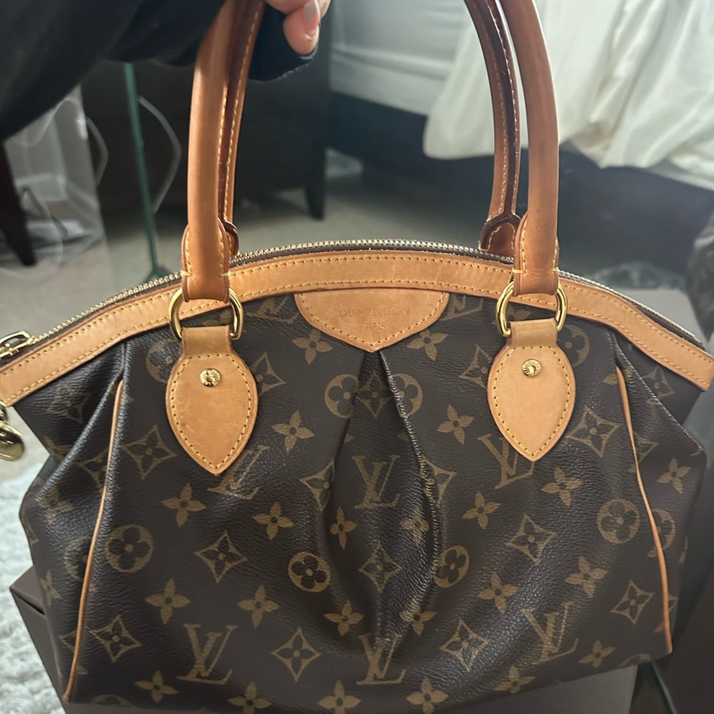 Authentic Louis Vuitton Brown Monogram Tivoli Handbag